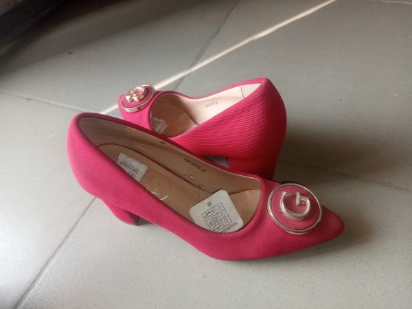 Heeled cover shoes